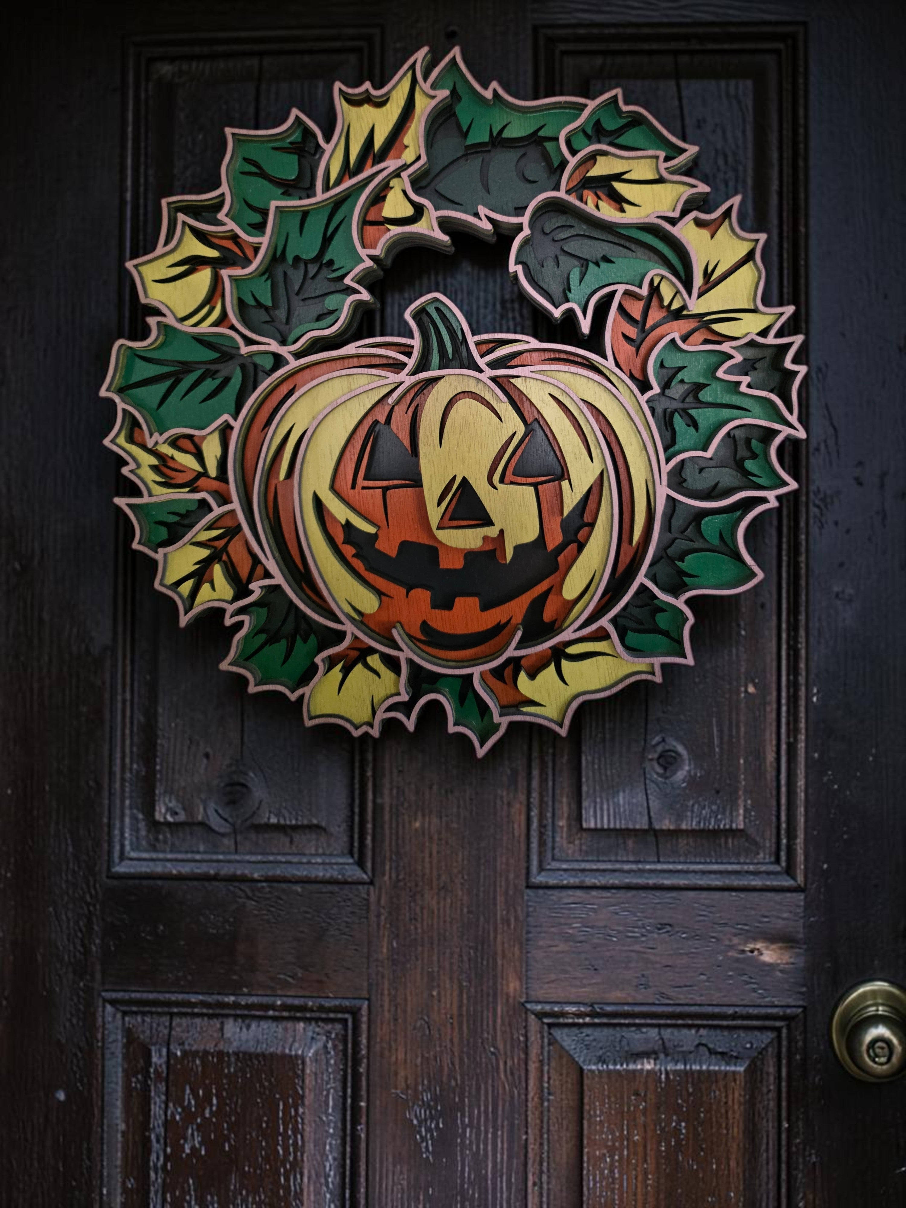 Jack-O'-Lantern Leaf Wreath Layered Wood Wall Art – Halloween Door Décor