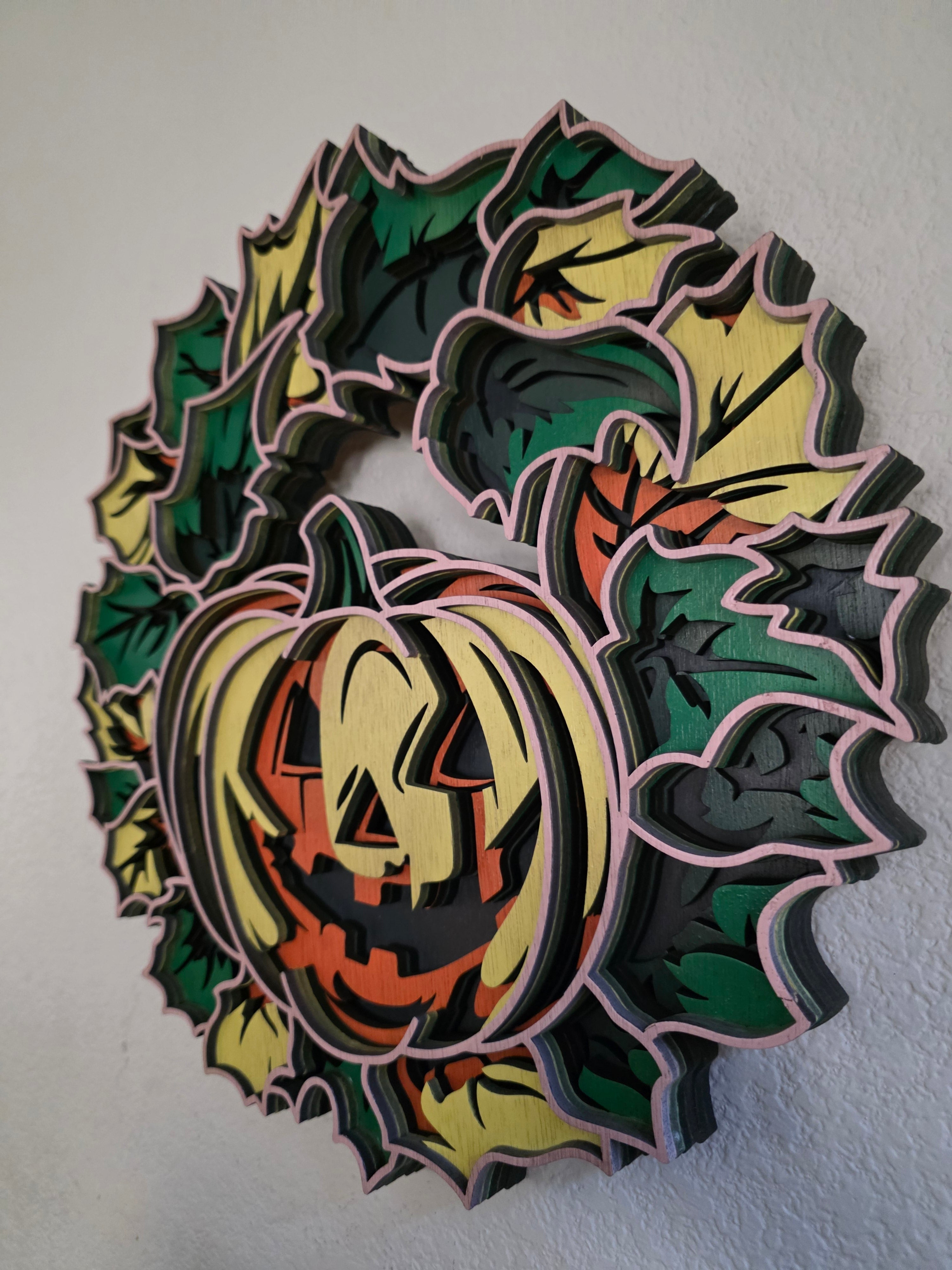 Jack-O'-Lantern Leaf Wreath Layered Wood Wall Art – Halloween Door Décor