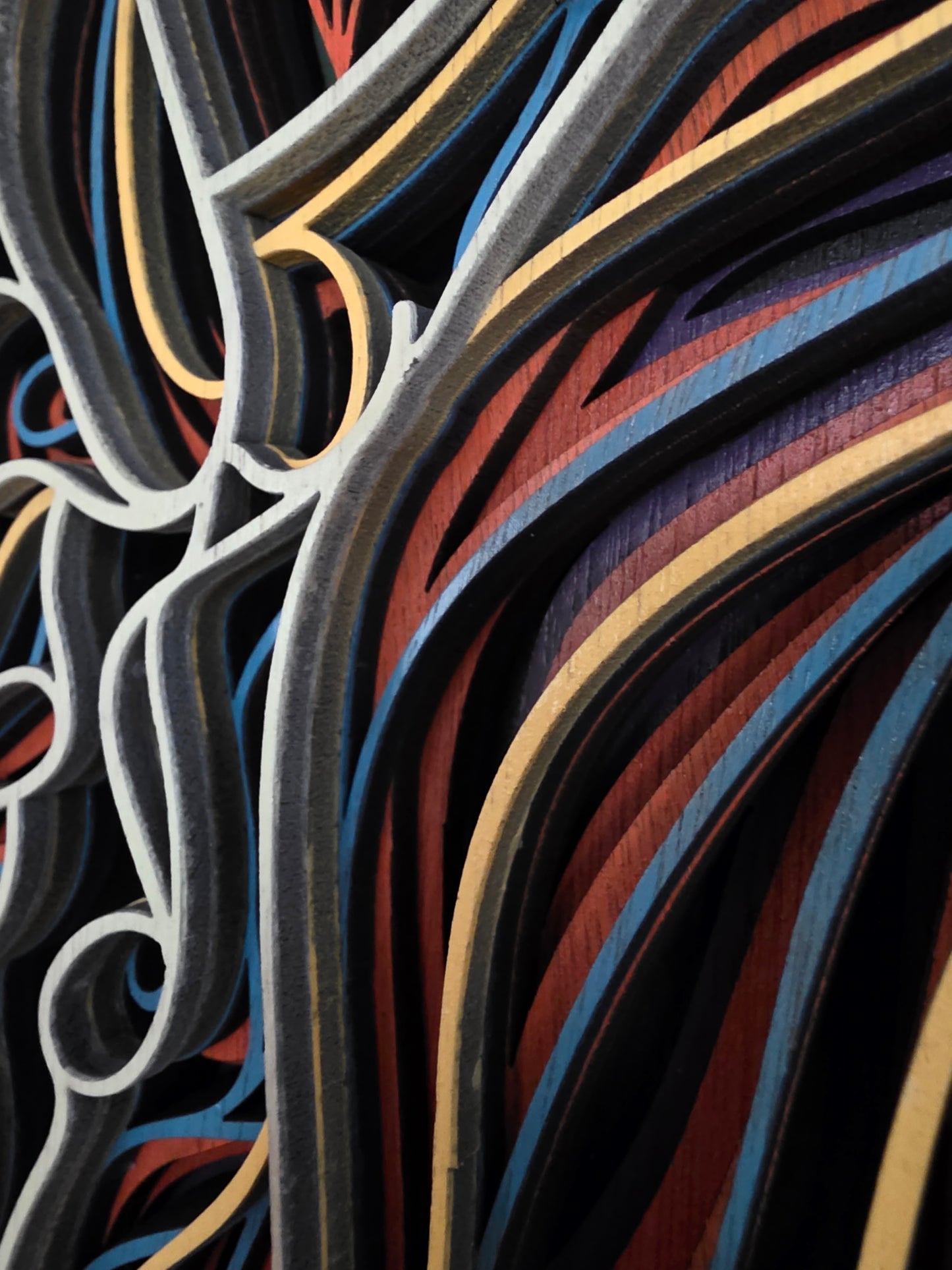 Abstract Lovers Kissing Layered Wood Wall Art – 15.1" × 15.1"
