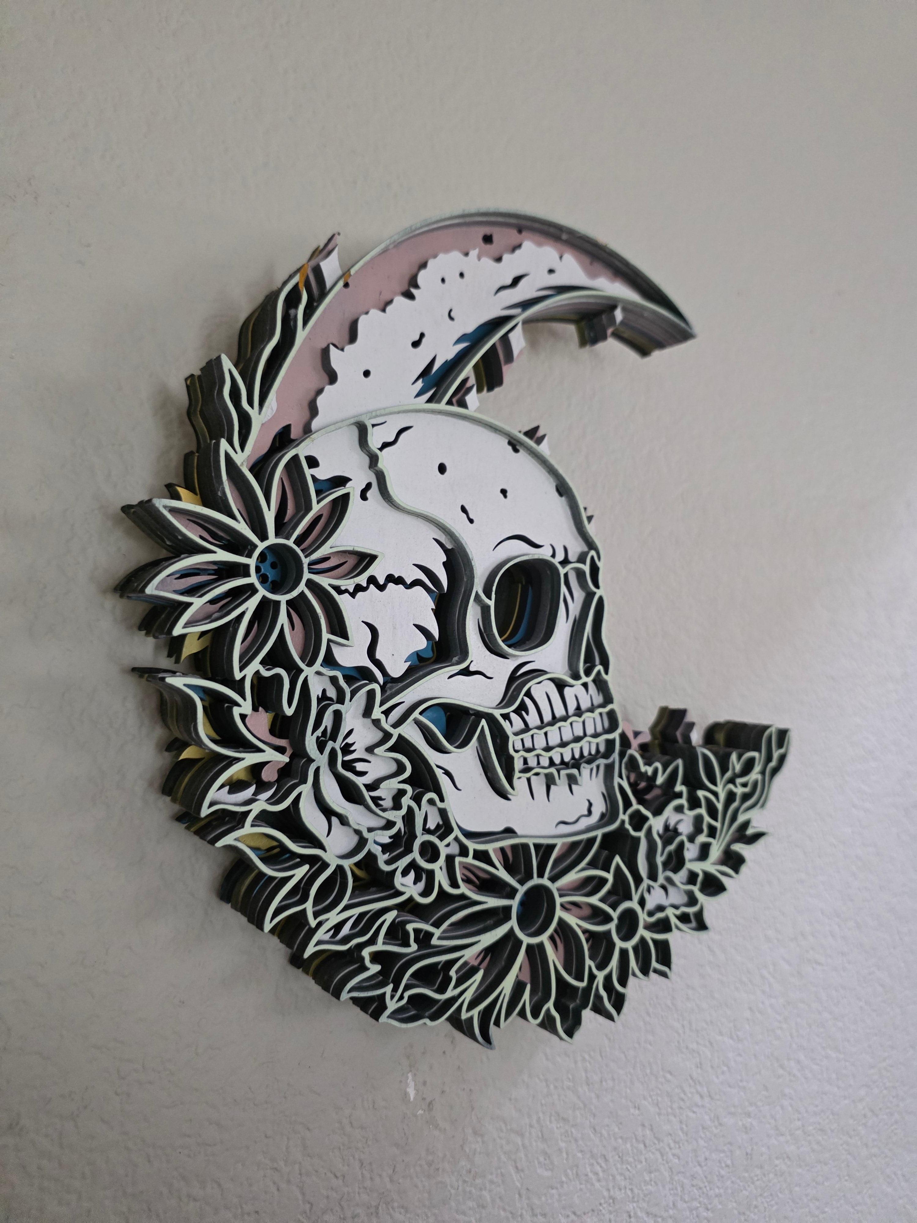 Crescent Moon Skull Layered Wood Wall Art – Gothic Floral Décor
